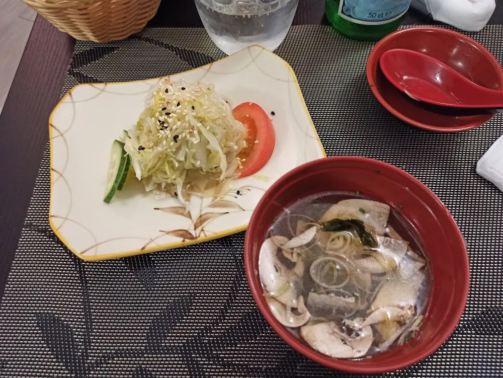 P'tite Soupe Et Chou Aux Sesames